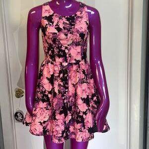 Floral Ark & Co strappy back